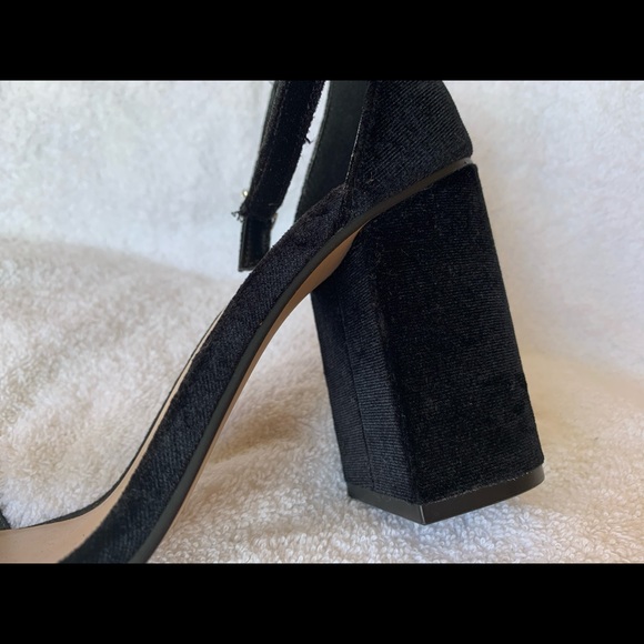 NWOT Black Block Heel - Picture 6 of 7